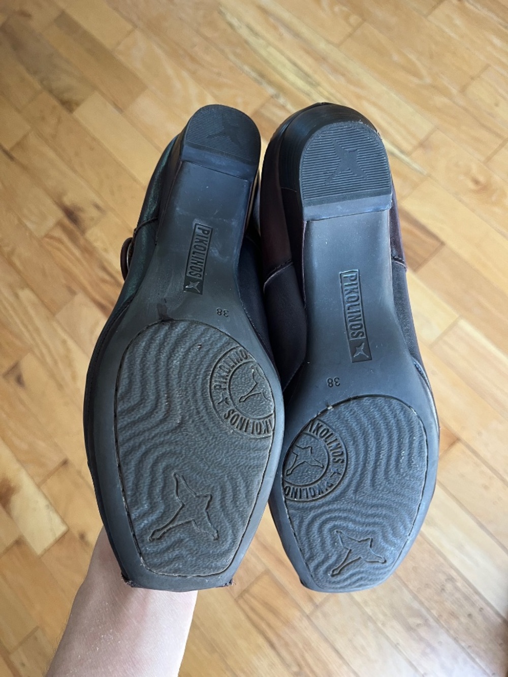 Pikolinos Gandia Mary Jane pumps (Size 38 or 7.5) - Picture 5 of 5